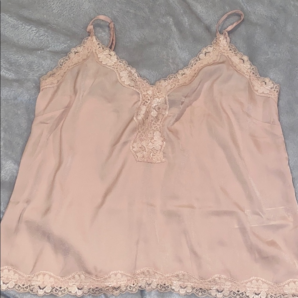lace tank